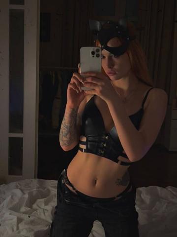 Тамара Сексуальная Шатенка фото 2